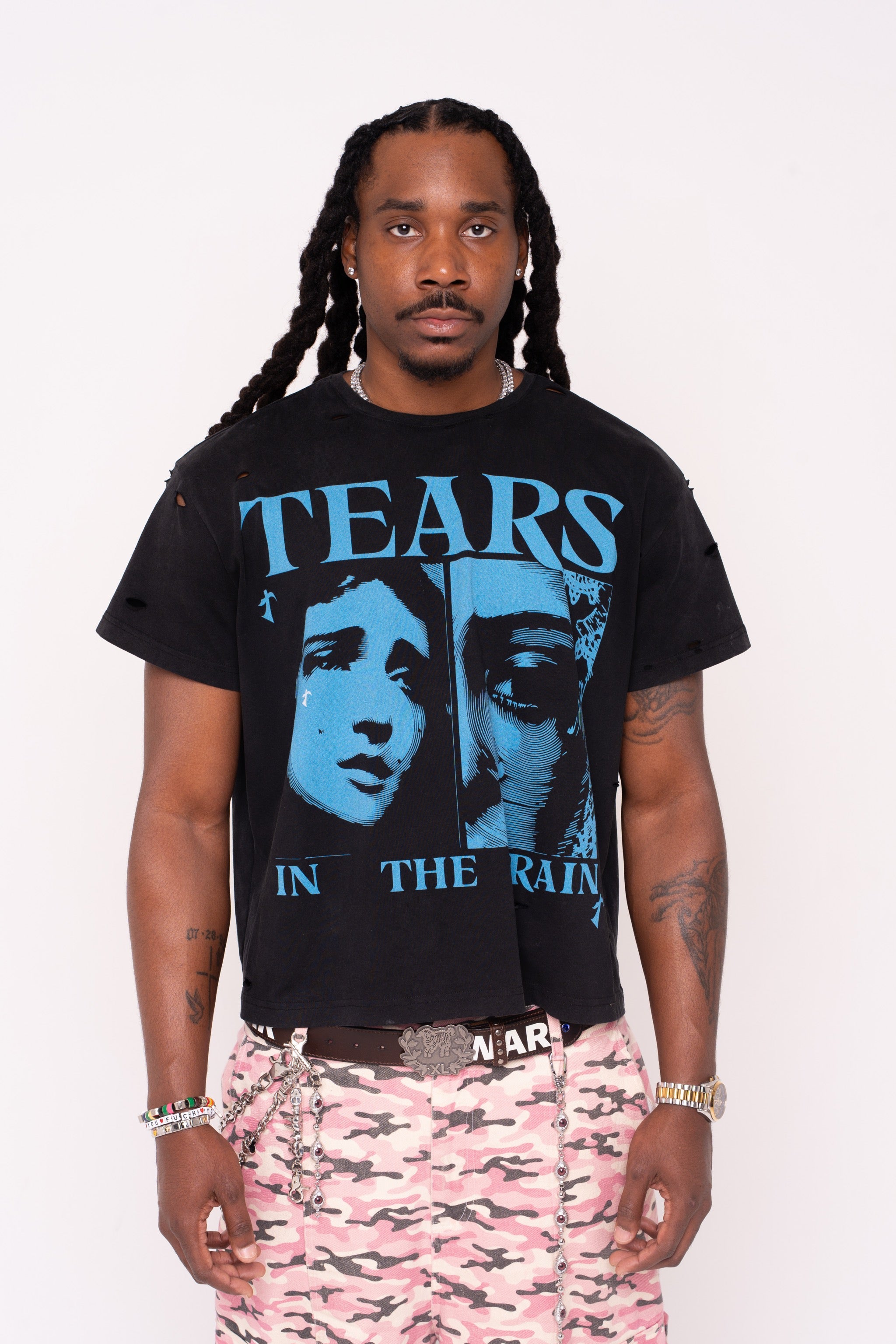 "TEARS IN THE RAIN" CROPPED DISTRESSED T-SHIRT